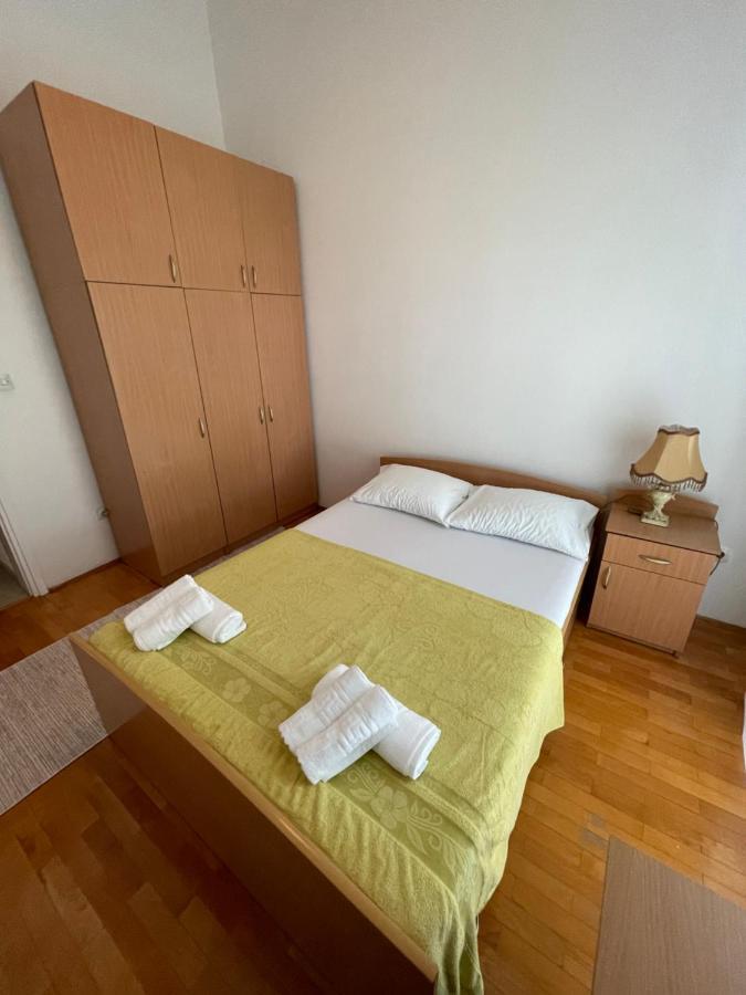 Aquarium Apartment Kotor Eksteriør billede